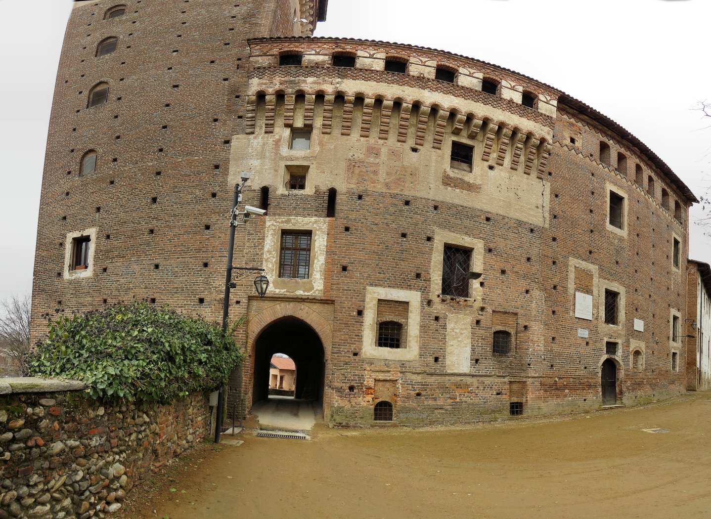 Il Castello di Rovasenda (VC)